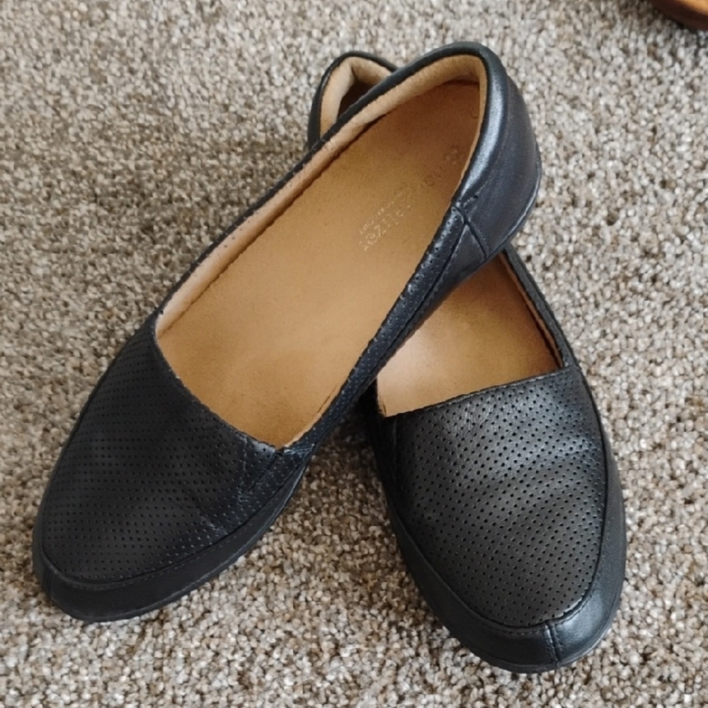Black Leather Women's Loafers